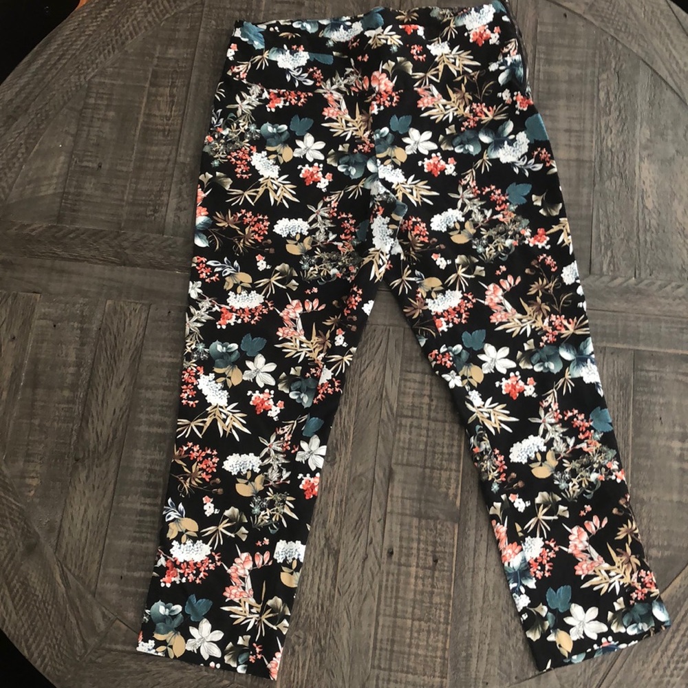 Floral ankle dress pant